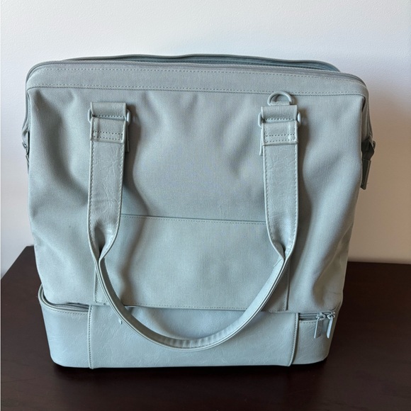 Beis Mini Weekender Bag - Picture 2 of 5